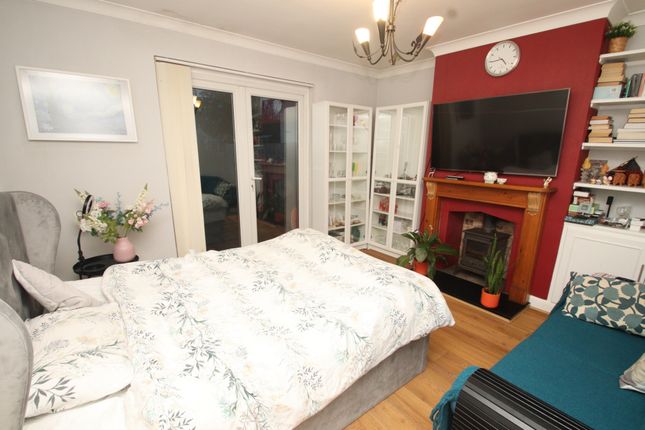 157, Repton Road, Orpington photo 2