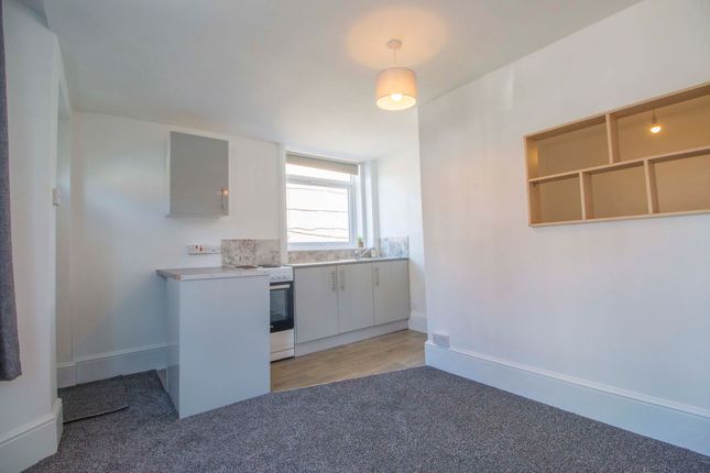 44 Framfield Road, Uckfield photo 4