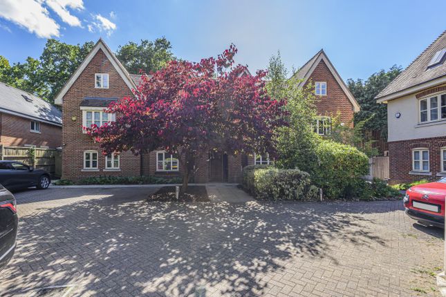 Thumbnail End terrace house to rent in Bassett Green Road, Bassett, Southampton, Hampshire