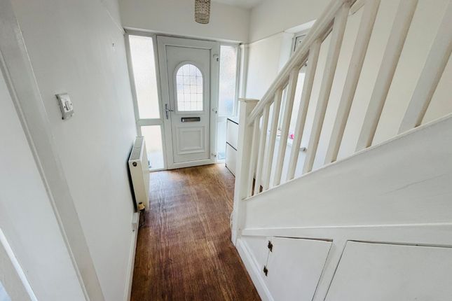 15, Woolacombe Lodge Road, Birmingham photo 2