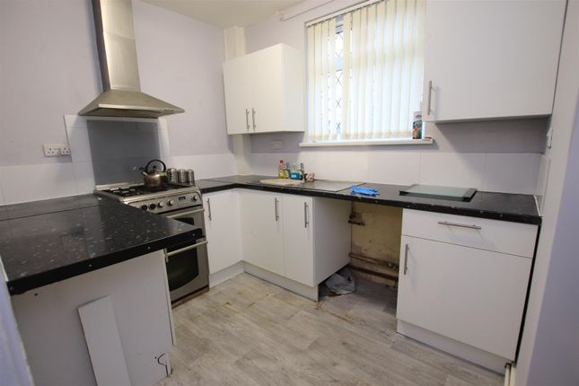 Flat for sale in Swain House Road, Bradford