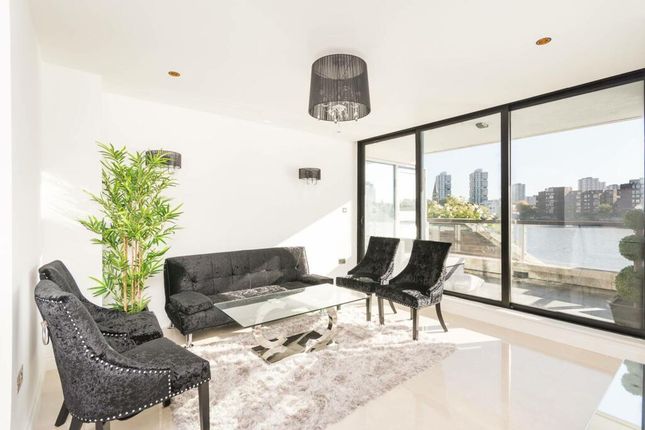 Flat for sale in Chelsea Harbour, Chelsea