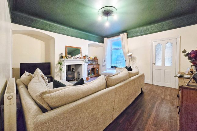 251, Blackburn Road, Rossendale photo 3