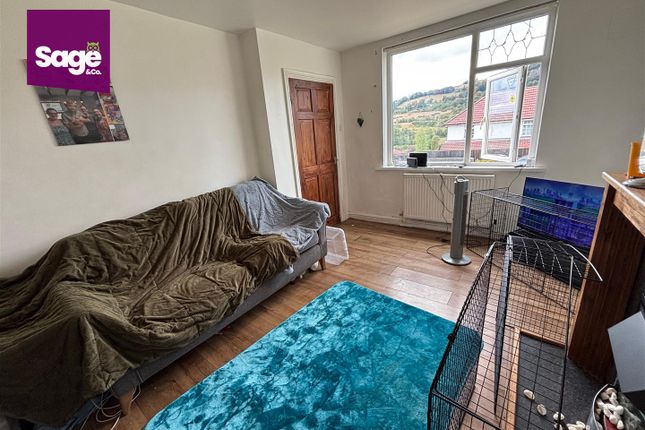 88, Picton Road, Pontypool photo 2
