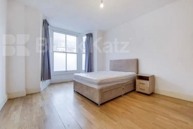 Marlborough Road, London photo 4