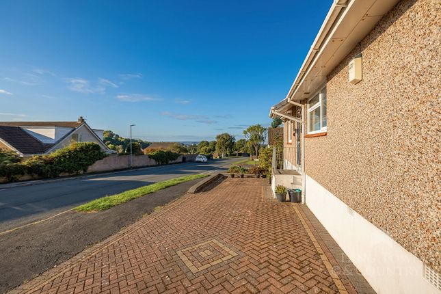 2, Farnley Close, Plymouth photo 3