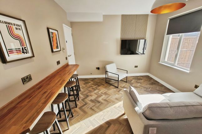Room 2, 7, Charnwood Street, Charnwood Street photo 5
