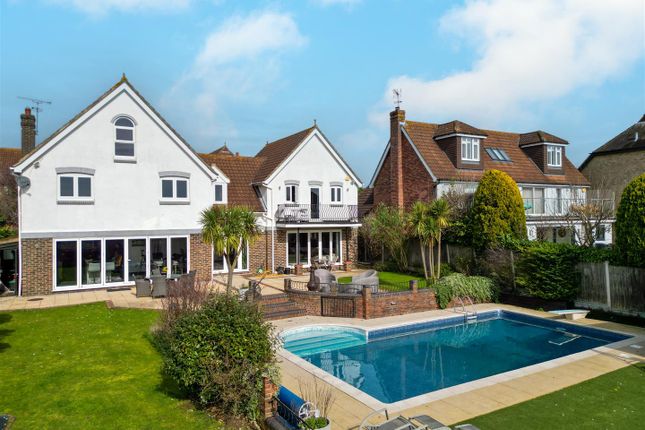 Thumbnail Detached house for sale in Celeborn Street, South Woodham Ferrers, Chelmsford