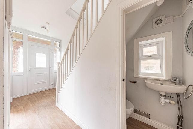 49 Canute Road, Faversham photo 4