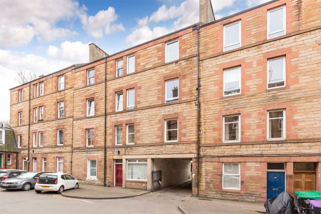 Thumbnail Flat for sale in 46/7, Milton Street, Abbeyhill, Edinburgh