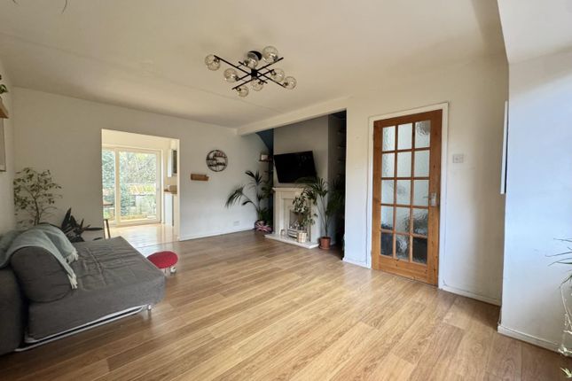 8, Lepid Grove, Birmingham photo 2