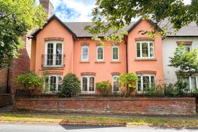 2-bed flat on 58 The Shambles, Knutsford, £315,000