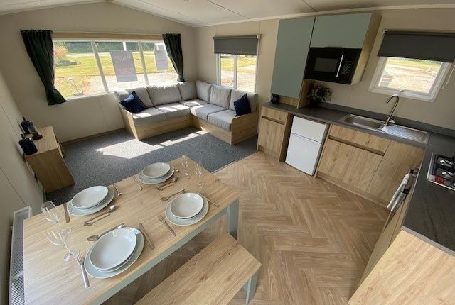 Newhaven Holiday Park, Buxton photo 3