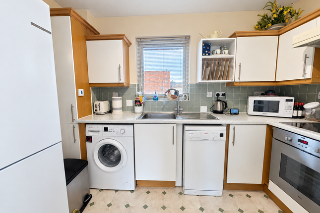 21, Millers Court, Biggleswade photo 5