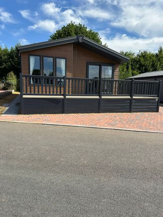 2-bed caravan on 3, Lakeside Country Park, Cleobury Mortimer Golf Club, Cleobury Mortimer, £149,995