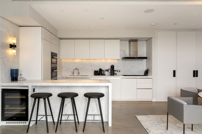 Flat Apartment 13, Boiler House, Circus Road South, London photo 3