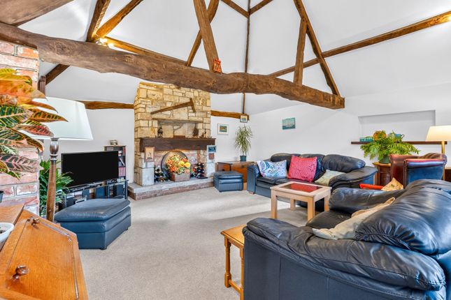 14, Afton Barns, Isle of Wight photo 2