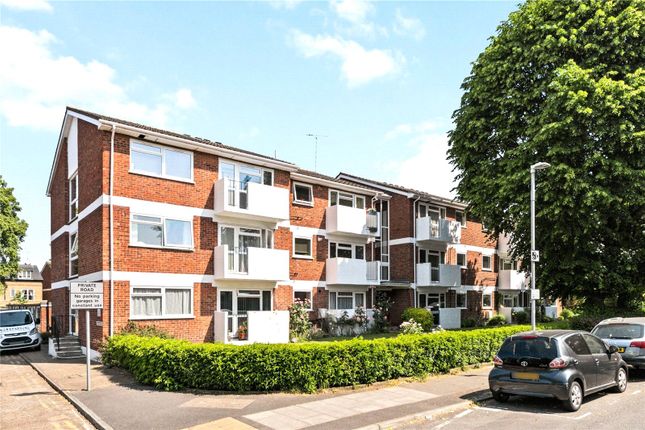Thumbnail Flat for sale in Alexandra Road, Kingston Upon Thames