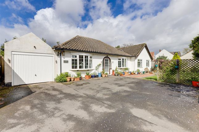 Detached bungalow for sale in Shelford Road, Radcliffe-On-Trent, Nottinghamshire NG12