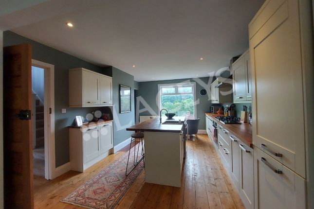 31 Penn Hill, Yeovil photo 2