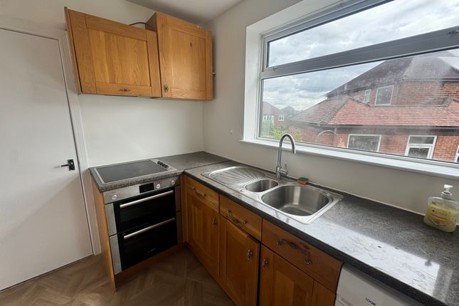 7, Mansfield photo 4