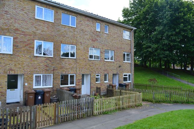 Thumbnail Terraced house to rent in Launcelot Close, Andover