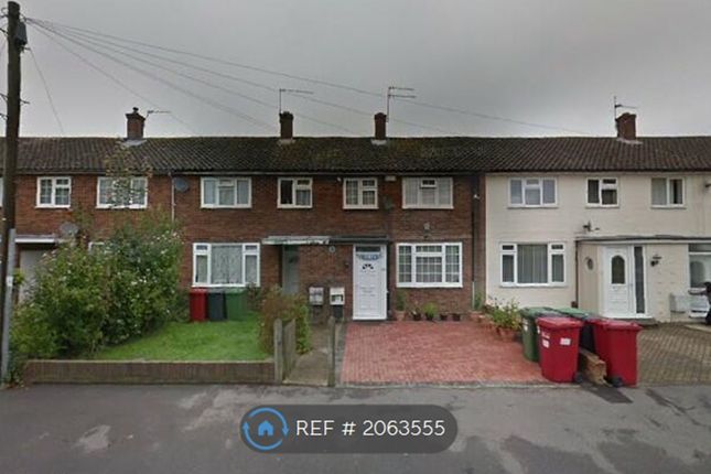 Thumbnail Terraced house to rent in Reddington Drive, Slough