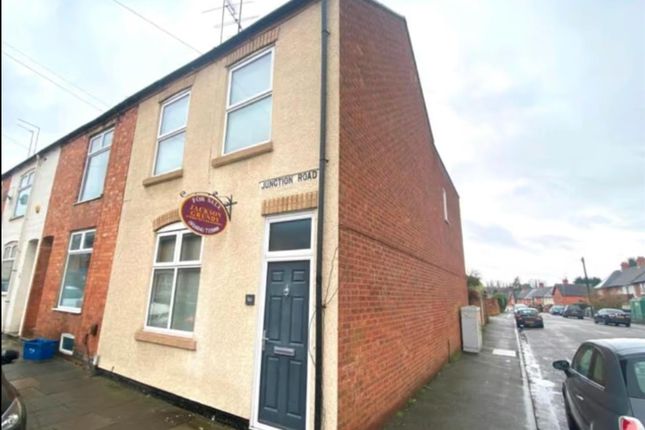 End terrace house to rent in Junction Road, Northampton