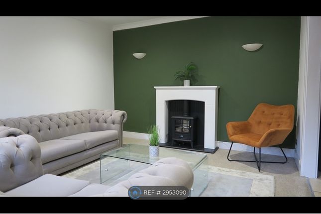 Bedford Mews, Aitken Road, London photo 3