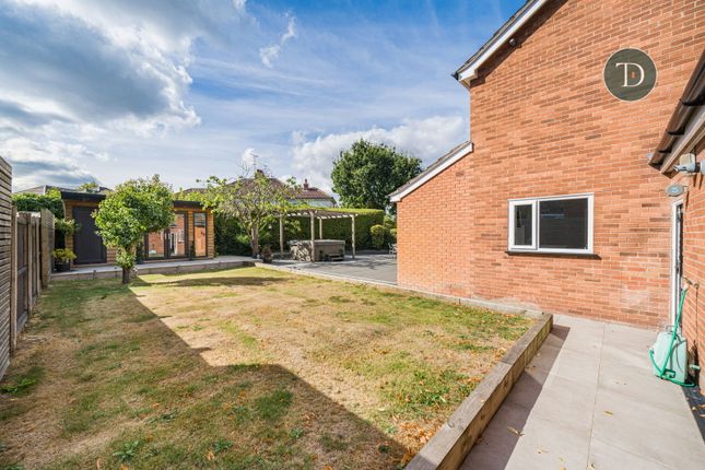9, Hooton Green, Ellesmere Port photo 4