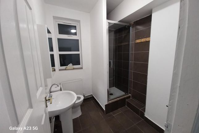 44a, Leicester Road, Salford photo 4