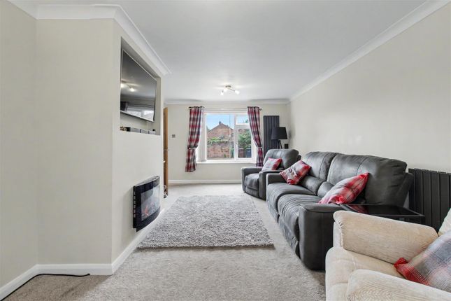 9, Old Hall Drive, King's Lynn photo 4
