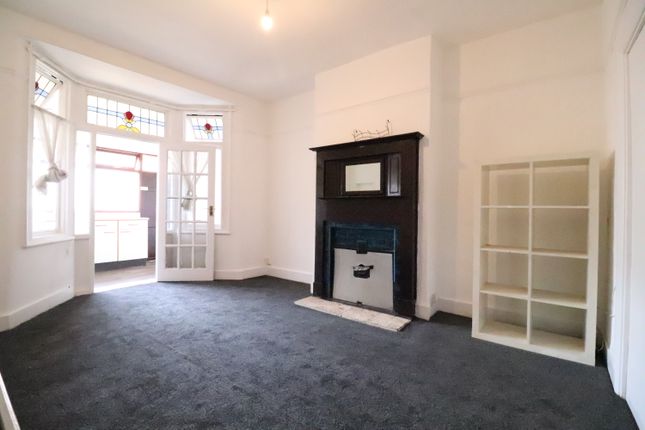 9, Navarre Road, London photo 5