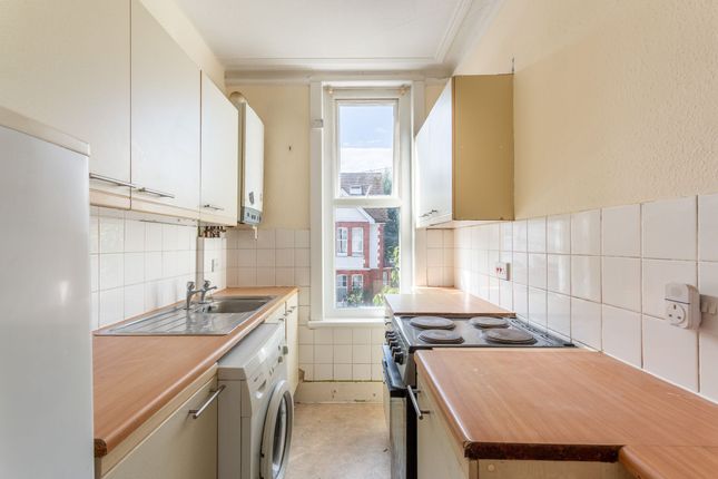 Flat 2, 41 Lorna Road, Hove photo 4
