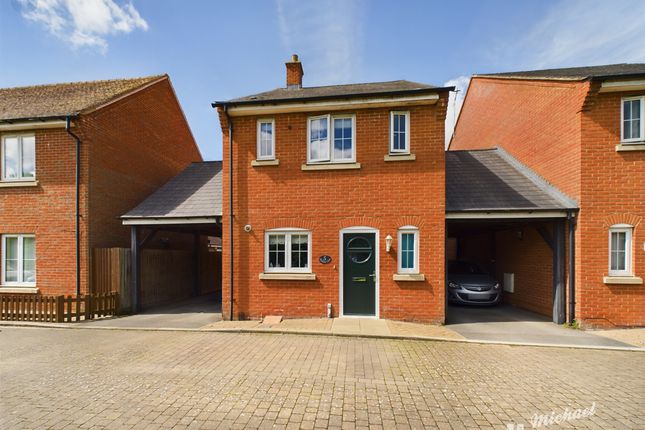 Thumbnail Detached house for sale in Rodnall Close, Aylesbury