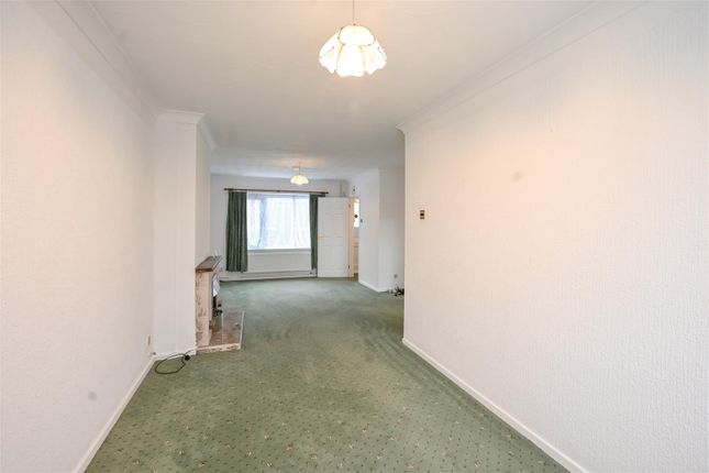 14, St. Pauls Avenue, Barry photo 4