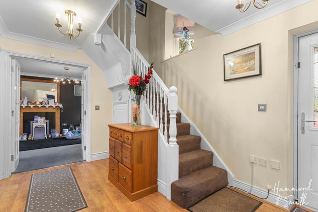 9 Gorefeld, Bishop's Stortford photo 3
