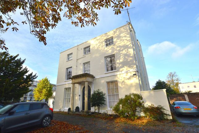 2-bed flat on Flat 7, 9 Montpellier Parade, Cheltenham, £350,000