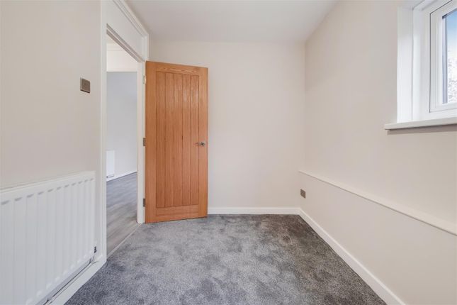 Flat to rent in South Park Road, Wimbledon, London