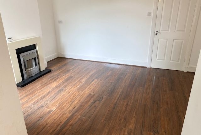 218, Pearl Street, Cardiff photo 3