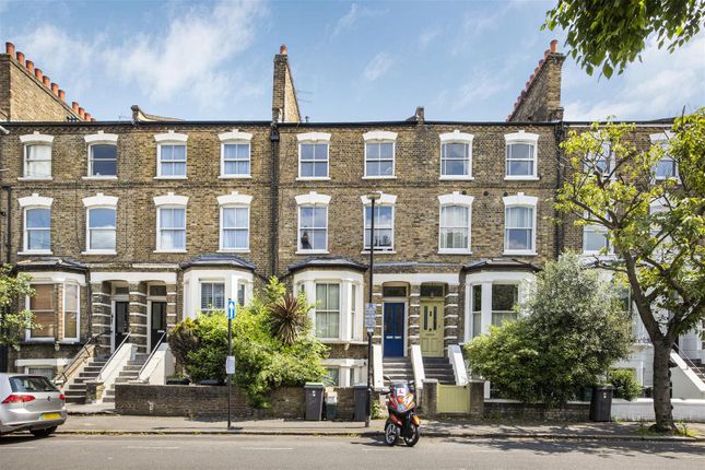 Thumbnail Flat for sale in Ennis Road, Finsbury Park, London