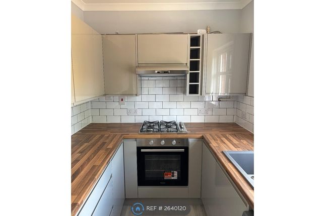 Flat A, Tonbridge Road, Maidstone photo 2