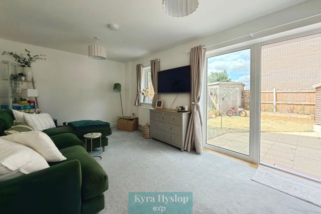 3, Copse Crescent, Exeter photo 4