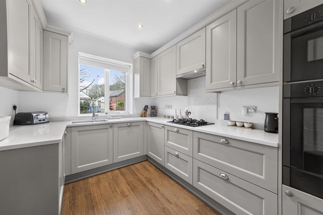 35 Hillside Road, Warrington photo 4