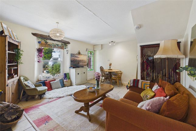 11, Berkeley Place, Devon photo 4