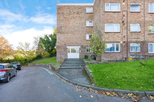 14 Bonnick Court, Bonnick Close, Luton photo 3