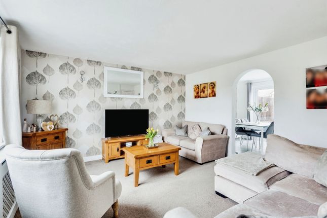 Terraced house for sale in Standen Way, Swindon