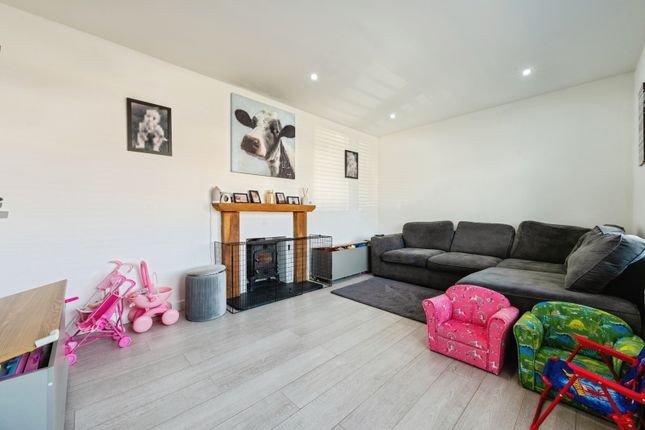 10, Drake Road, Cornwall photo 2