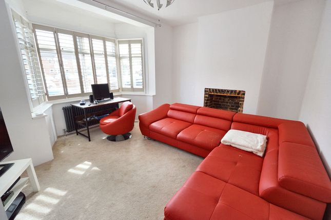 Flat for sale in Windermere Road, Southend-On-Sea