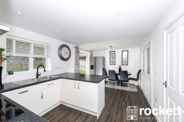 66, Philip Clarke Drive, Staffordshire photo 2